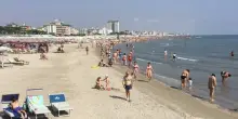 Cervia, uccisa da ruspa in spiaggia: l'autista denunciato e rilasciato