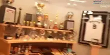 Avete mai visto la stanza dei trofei di Tony Parker? VIDEO
