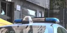 Fotografo morto, si indaga per omicidio, attesa per autopsia