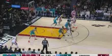 NBA, 10 punti di Simone Fontecchio contro Charlotte