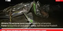 India, frana colpisce autobus: 15 morti