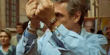 Portobello, le prime immagini della serie di Bellocchio su Tortora