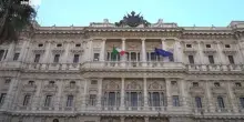 Questione migranti, Cassazione dubita su centri in Albania
