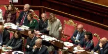 Fine vita, maggioranza presenta testo, no Servizio Sanitario