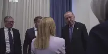 Erdogan a Meloni: ti trovo bene, ma devi smettere di fumare