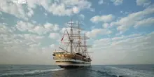 Veliero Vespucci torna a Genova dopo 23 mesi di navigazione