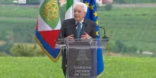 Mattarella: Si spara e si uccide su chi ha sete e fame