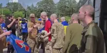 Ucraina, rientrano dalla Russia primi prigionieri di guerra