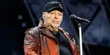 Vasco Rossi annuncia dieci concerti negli stadi: il tour 2026