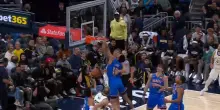 NBA, che schiacciata di Johnny Furphy in preseason