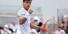 Cobolli al super tiebreak, Brooksby ko: sarà derby