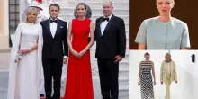 I Macron in visita a Monaco. I look di Brigitte e di Charlène. FOTO