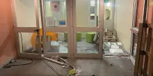 Genova, assalto a liceo Da Vinci occupato: aule devastate con spranghe