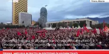 Tirana, migliaia in piazza in sostegno di Hashim Thaci