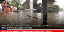 India, piogge torrenziali sommergono Guwahati e il lago Dal