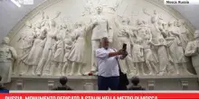 Russia, monumento dedicato a Stalin nella metro di Mosca