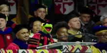 Università Maryland, Kermit la rana ospite alla consegna dei diplomi