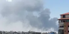 I carri armati dell’esercito israeliano entrano a Deir al-Balah