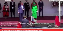 Re Carlo accoglie Macron in visita nel Regno Unito
