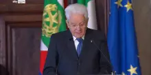 Mattarella: 'Paradossali le teorie antiscientifiche'