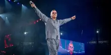 Gigi D'Alessio record, 7 concerti in piazza Plebiscito a Napoli