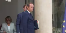 Crisi Francia, Macron nomina Lecornu nuovo primo ministro