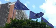 Per gli italiani la sfida dell'economia è più urgente della difesa