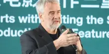 Dracula: A Love Tale, il film di Luc Besson uscirà all'inizio del 2026