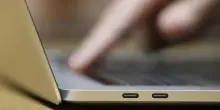 Recensioni online, stop alla verifica dell’identità: cosa cambia