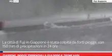 Giappone, piogge torrenziali a Fuji dopo il tifone Nari