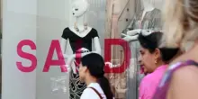 Saldi estivi 2025 al via oggi, giro d'affari da 3 miliardi di euro