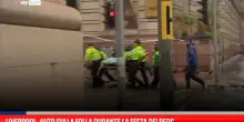Liverpool, auto sulla folla durante la festa dei Reds