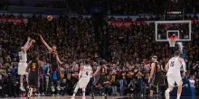 Aaron Gordon la vince così. VIDEO