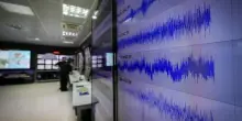 Terremoto a Napoli, sciame sismico nei Campi Flegrei: oltre 50 scosse