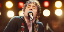 Springsteen–Liberami dal nulla, Jeremy Allen White canta Born to Run