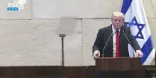 Trump viene contestato mentre tiene il discorso alla Knesset