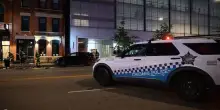 Chicago, auto spara sulla folla: 4 morti e 14 feriti