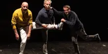 Attitudini: Nessuna, le immagini del film con Aldo Giovanni e Giacomo