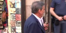 Referendum, Calenda al seggio con la scheda esaurita