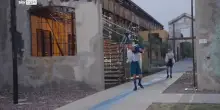SANTA, la danza di Aterballetto incontra l'arte di Cattelan