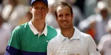 Il saluto del Roland Garros (e di Sinner) a Gasquet. FOTO