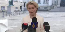 Von der Leyen a Copenaghen: 'Russia deve ripagare il danno'