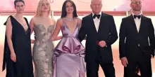 Festival di Cannes 2025, 19 minuti di applausi per Sentimental Value