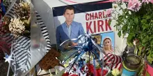 Usa, visti revocati a stranieri che hanno deriso morte di Charlie Kirk