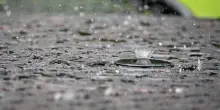 Maltempo, allerta arancione in Lombardia e Liguria. Un disperso a Enna