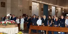 Lucherini, l'omaggio del cinema italiano a Roma per i funerali. VIDEO