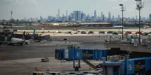 Usa, blackout all’aeroporto di Newark: radar oscurati per 90 secondi