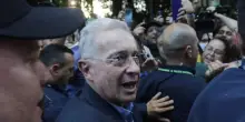 Alvaro Uribe, tribunale di Bogotà annulla i domiciliari