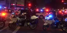 USA, proteste e arresti per il coprifuoco a Los Angeles