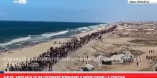 Tregua a Gaza, palestinesi tornano verso le loro case